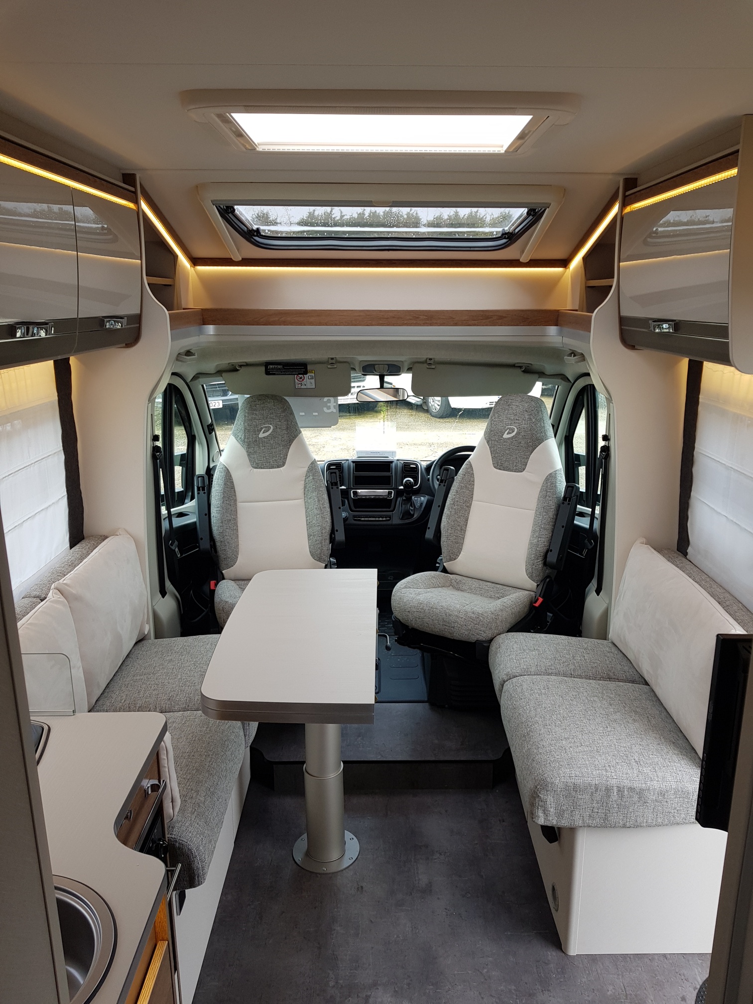 2023 Dethleffs Trend t7057DBL - Premier MotorHomes