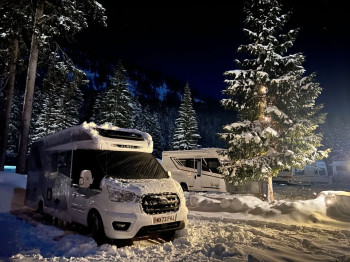 Winter Festivals and Christmas Markets to Visit in Your Motorhome