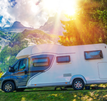 8 Reasons Why A Motorhome Holiday Is Better Than Camping